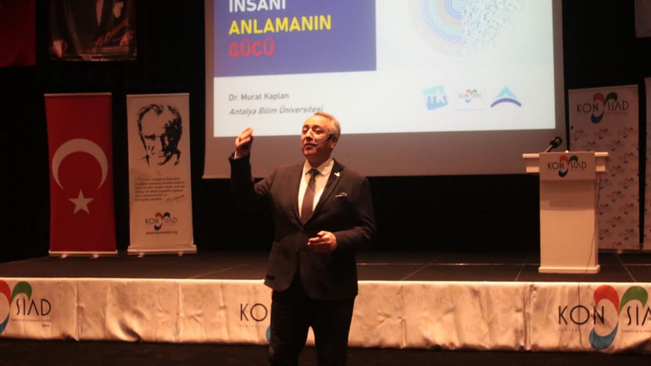 KONYSİAD’da iletişimin biyolojisi masaya yatırıldı