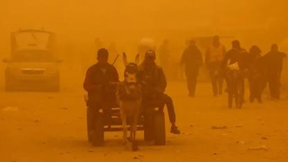 Kum fırtınası hayatı zorlaştırıyor!