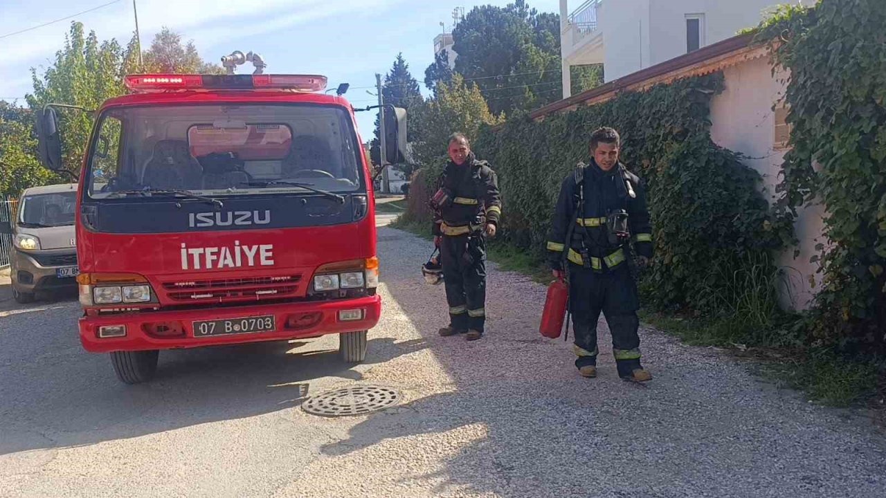 Manavgat’ta otelde çıkan yangın korkuttu