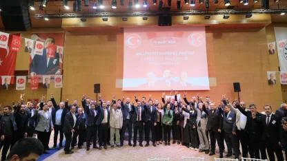 MHP Kepez İlçe Teşkilatı’ndan iftar programı