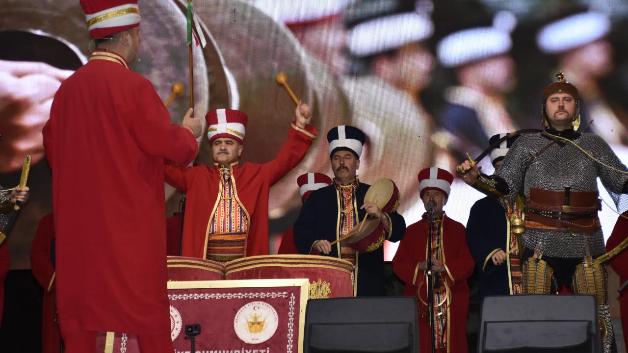 MSB Mehteran Birliği, Antalya'nın fethinin yıl dönümünde konser düzenledi