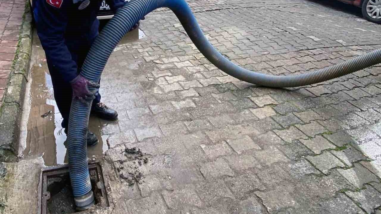 MUSKİ ekipleri yağmur mesaisinde