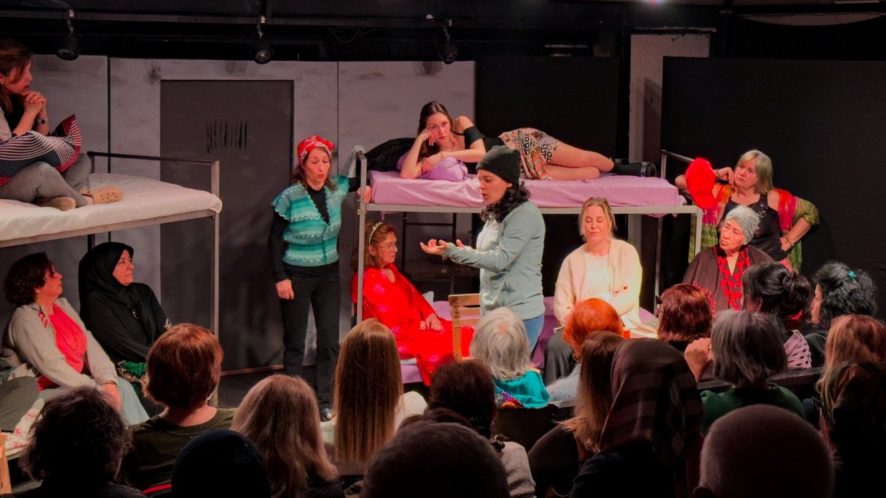 Sahnede gerçek yaşam hikâyesi