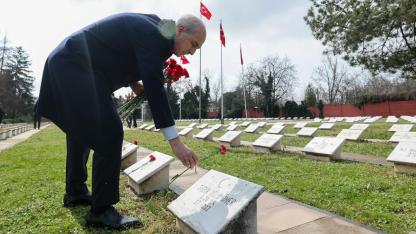 TBMM Başkanı Kurtulmuş'tan Bükreş Türk Şehitliğine ziyaret