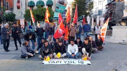 TOKİ şantiyesinde çalışan işçiler hakları için eylem yaptı