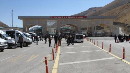 Türkiye-İran sınırında günübirlik yolcu geçişleri durduruldu!