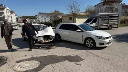 Trafik kazası ucuz atlatıldı, ehliyetini yenilemeyen sürücüye ceza yağdı