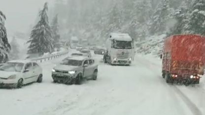 Alacabel’de nisan ayında kar sürprizi