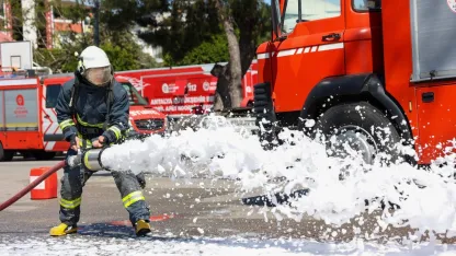 Antalya itfaiyesinin taze kanları göreve hazır