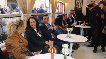 Millet kıraathanesi, gar atölye ve gar kafe açıldı