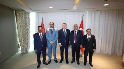 Bakan Bak’tan Antalya’da yoğun spor diplomasisi