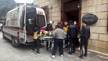 Depoya inmeye çalışırken düşüp yaralandı