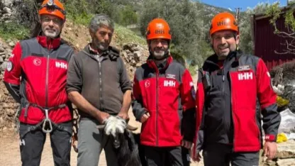 Kayalıkta mahsur kalan keçiler kurtarıldı