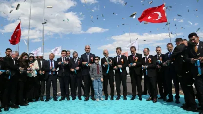 Antalya'da ulaşım ağı güçleniyor! Bakanlar açılışını yaptı