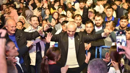 Kepez’de Dünya Romanlar Günü’ne özel ‘Roman Gecesi’