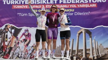 Bisiklet sporcusu Melike Çakır, Türkiye Kupası etabında birinci