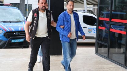 Cumhurbaşkanına hakaret, halkı kin ve düşmanlığa sevkten tutuklandı