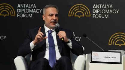 ADF 2026'nın ikinci gününde Bakan Fidan'dan HostTalk toplantısı