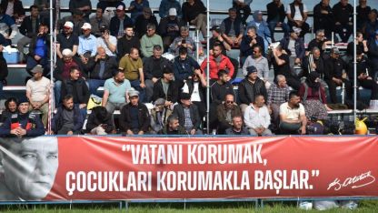 Kepez'de pehlivanlar dualı çayıra çıktı