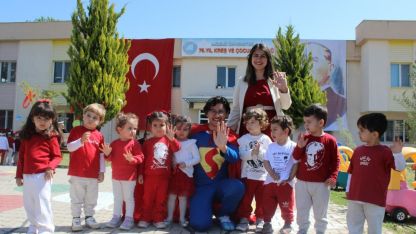 75. Yıl Kreş ve Çocuk Kulübü'nde 23 Nisan coşkusu