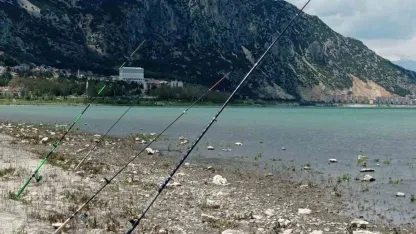 Eğirdir Gölü’nde amatör balıkçılık alanları yeniden düzenlendi