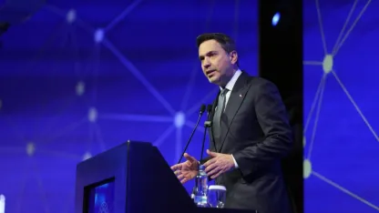 Bakan Bayraktar: Hedef yeni enerji mimarisi