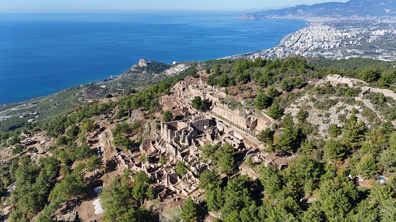 Antalya’da 1500 yıllık mesaj! Kıskananlar çatlasın