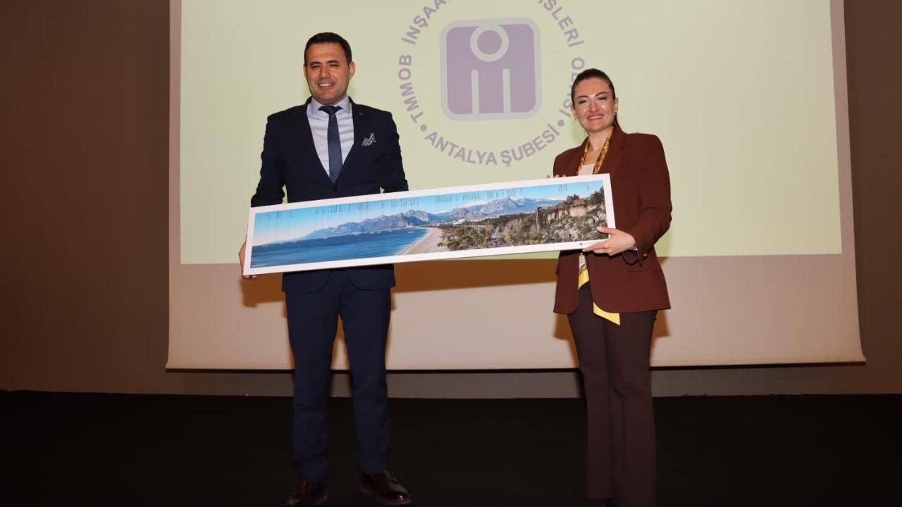 Antalya’da kentsel dönüşüm ve deprem masaya yatırıldı