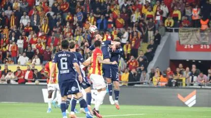 Antalyaspor, İzmir’de yıkıldı! Göztepe:2 - Antalyaspor:0