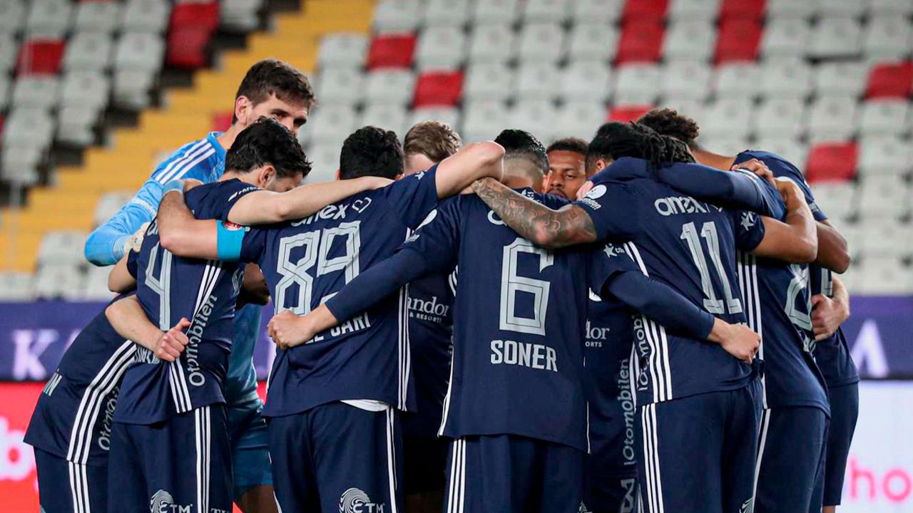 Antalyaspor İzmir’de zor virajda! Rakip Göztepe maçın 11’leri belli oldu