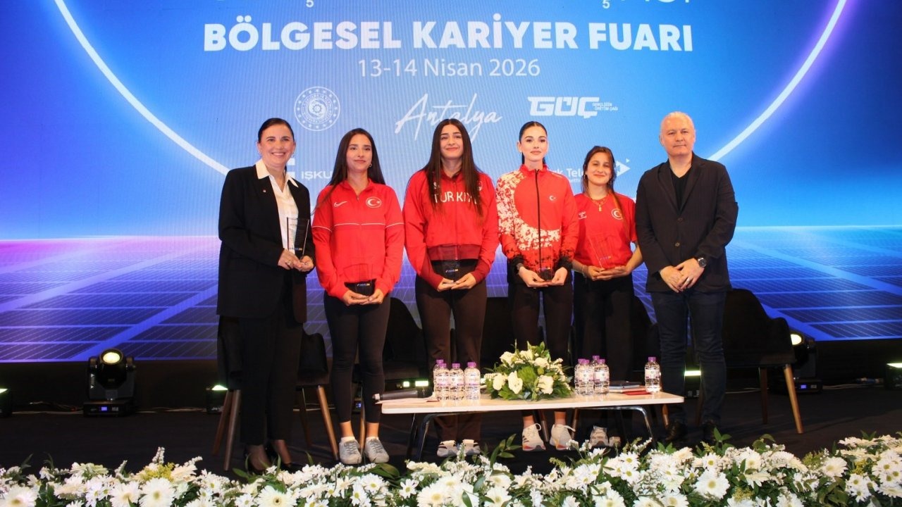 BAKİF26’da kadın milli sporculara ilgi