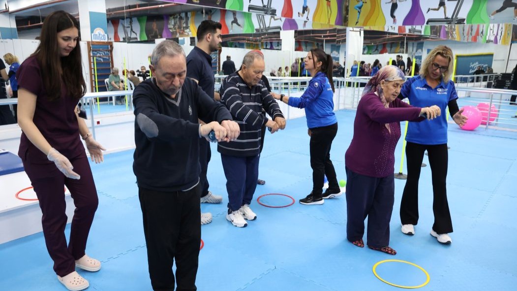 Büyükşehirden parkinson hastalarına özel eğitim