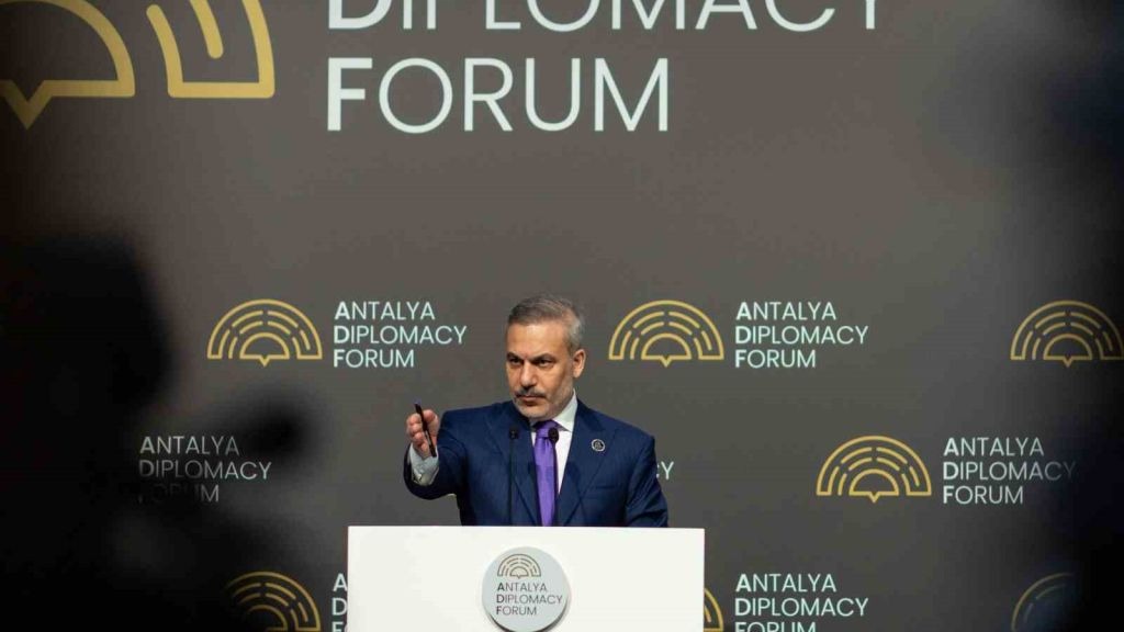 Dışişleri Bakanı Hakan Fidan: "Hürmüz Boğazı ile ilgili zihinlerde karışık bir durum var"