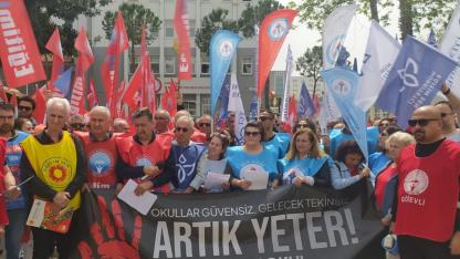 Eğitimciler ayakta! “Güvenlik zafiyeti can alıyor”