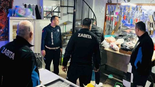 Kasap dükkanında mide bulandıran görüntü