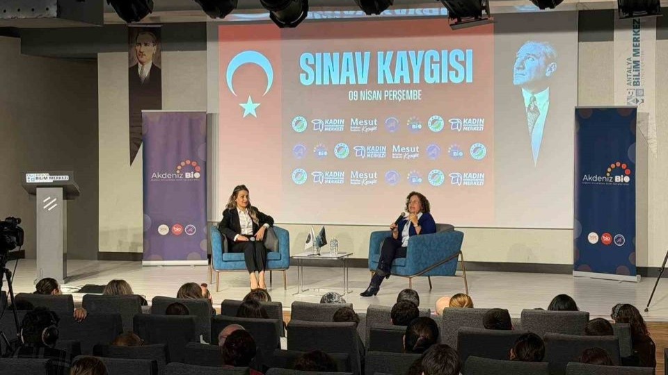 Kontrol edilemeyen sınav kaygısı öğrencilerde fiziksel ve zihinsel etkilere sebep oluyor