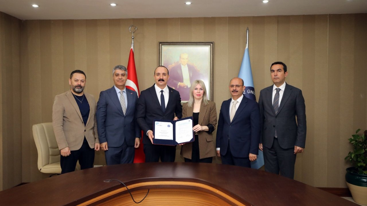 Sanat, demansa karşı kalkan olacak