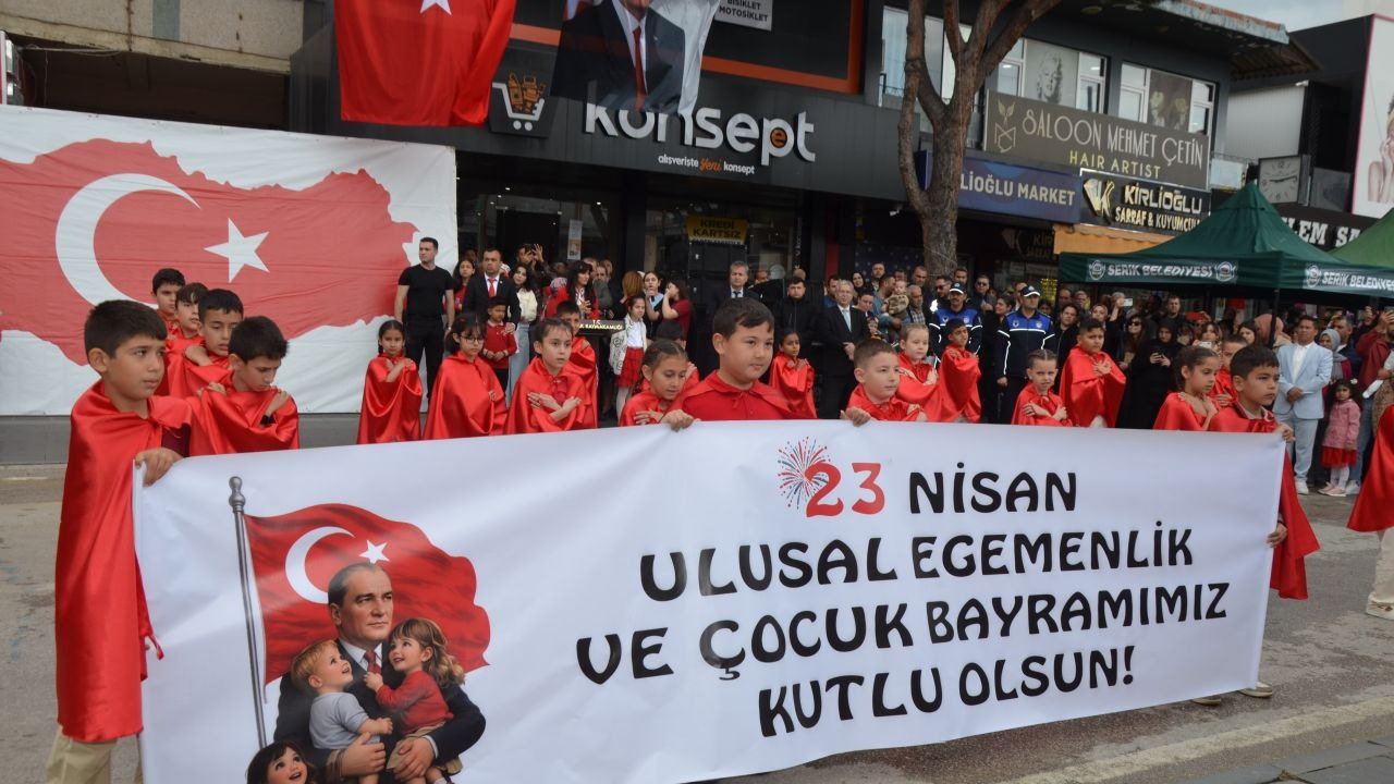 Serik'te Çocuk Bayramı coşkusu