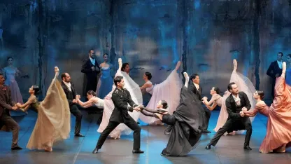 'Anna Karenina'ya alkış yağdı