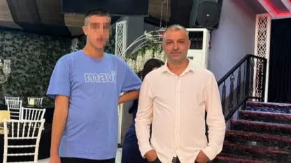 Otizmli oğlunun saldırgan davranışları çaresiz bıraktı