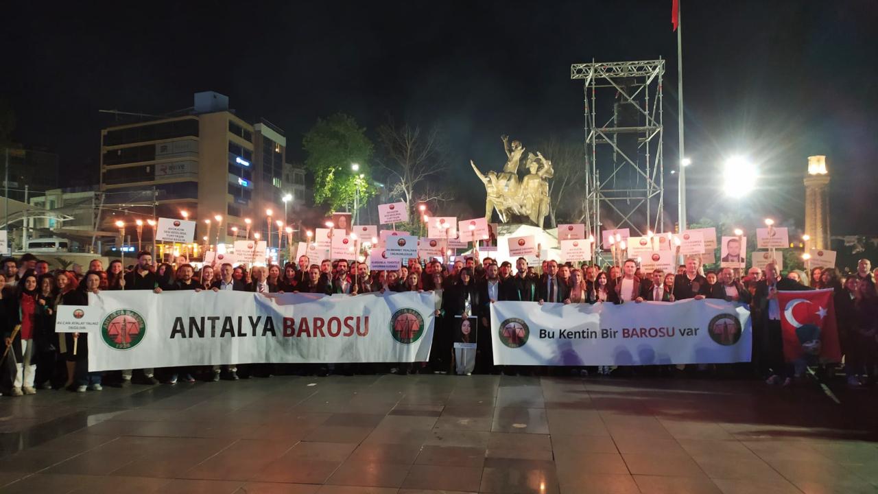 Antalya Barosu 100. yılında yürüdü