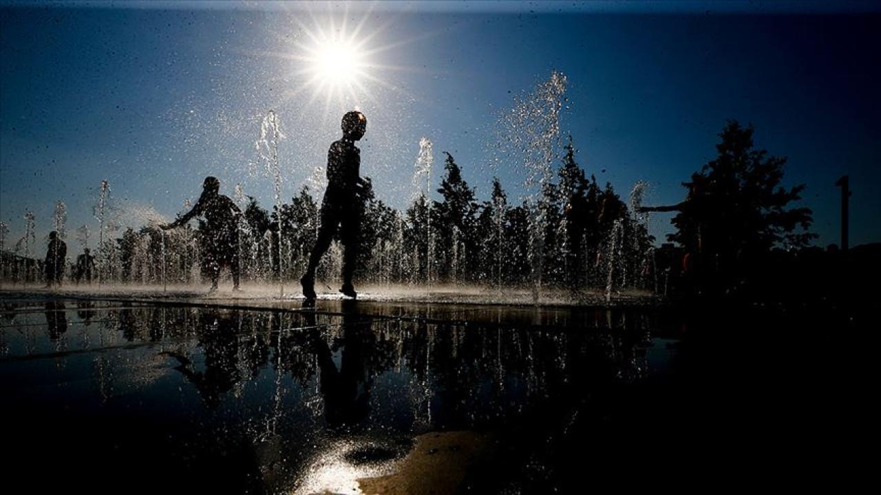 Antalya'da hava sıcaklıkları normale dönüyor!
