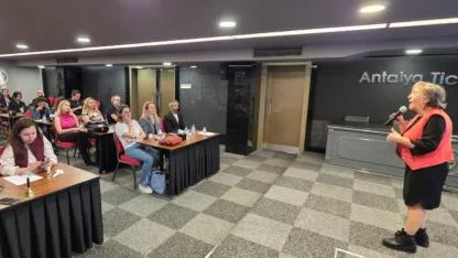 Antalya'da "Turizm Haberciliği" eğitimi: gazeteciler turizmi okuyacak