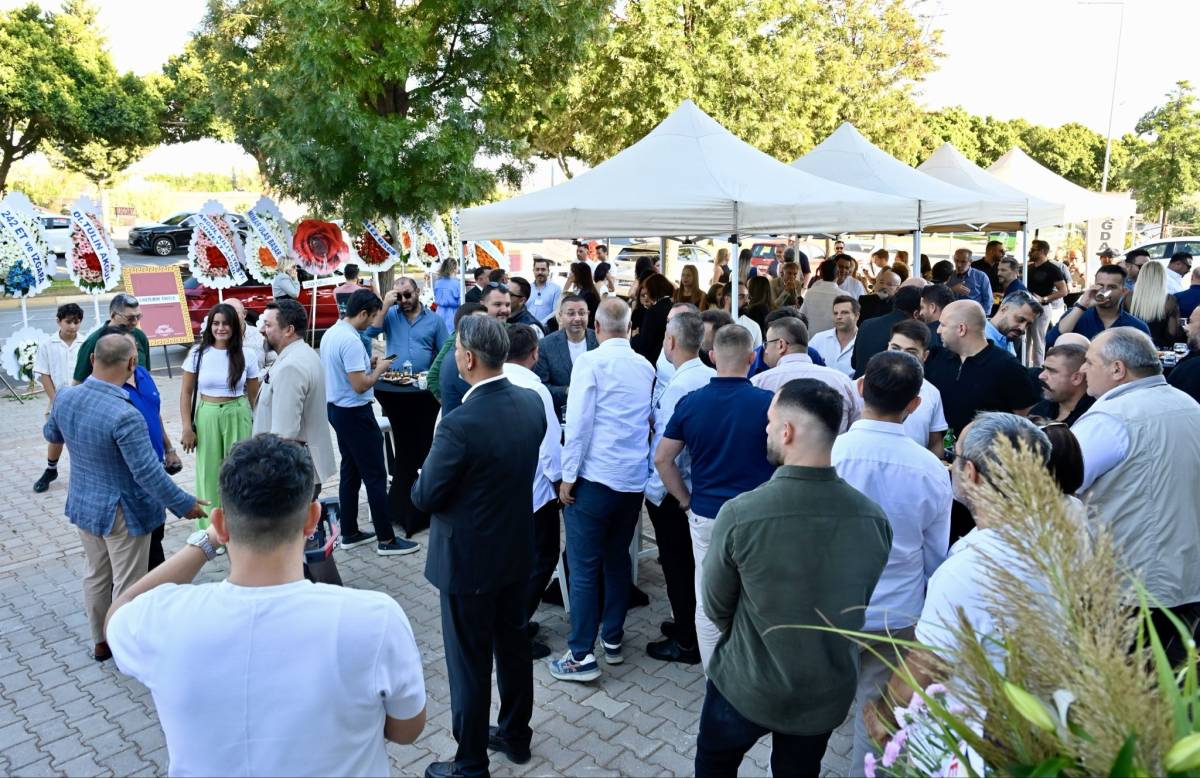 Mood Dental Clinic & Ruling Travel Agency açıldı