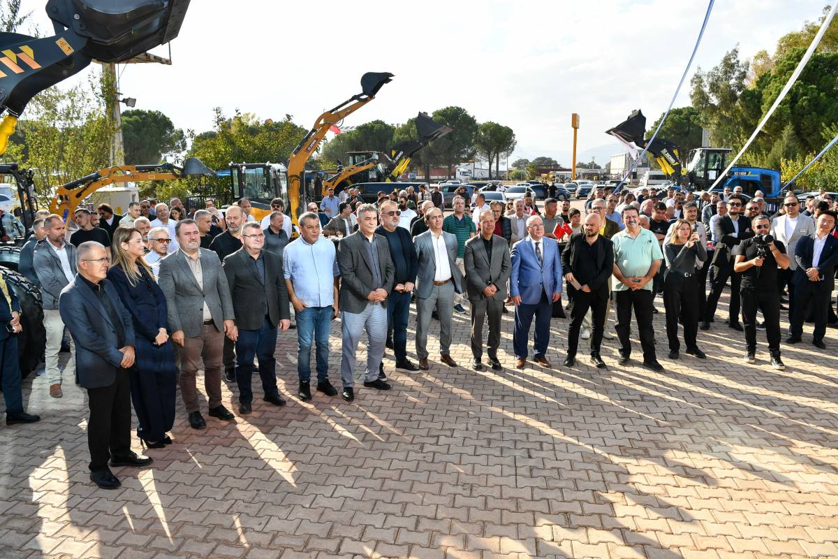 Hakan Makina XCMG Antalya Bölge ofisi açıldı