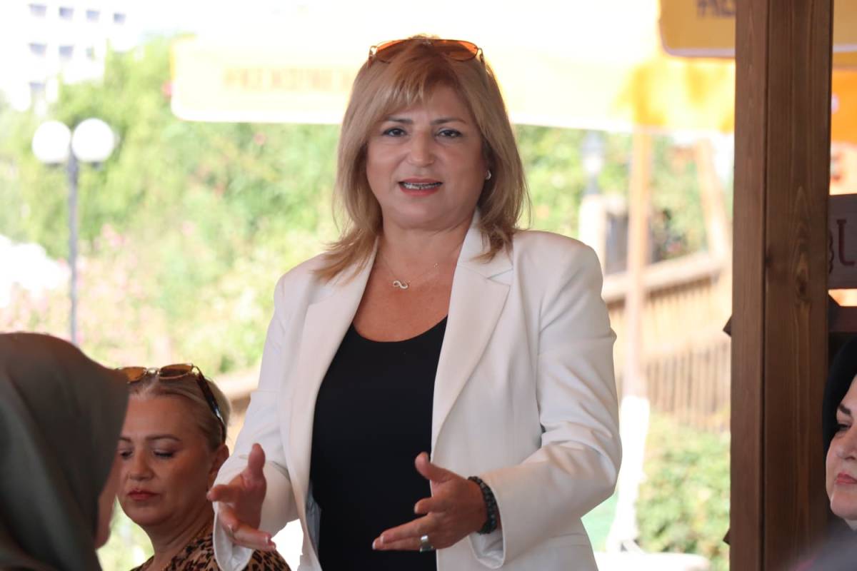 Gelecek Partisi Antalya’da ilçe başkanlarını tanıttı