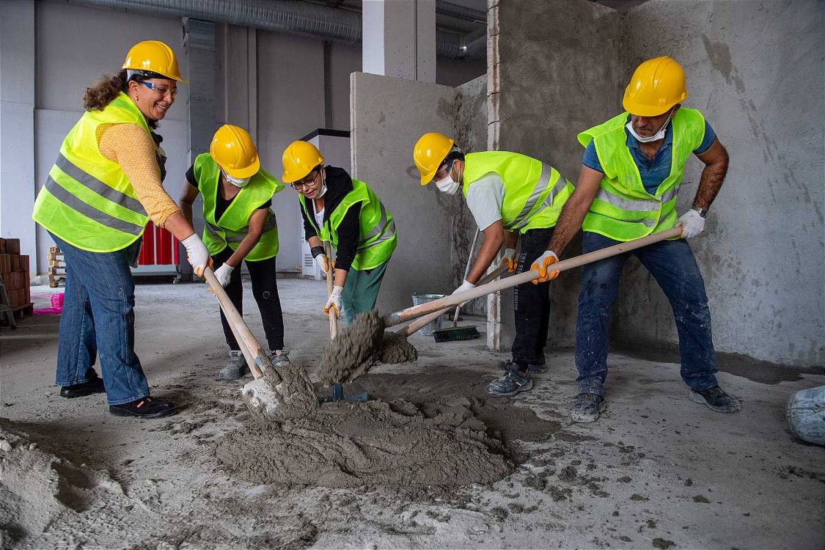 MERCEK'te yeni dönem kayıtları başladı