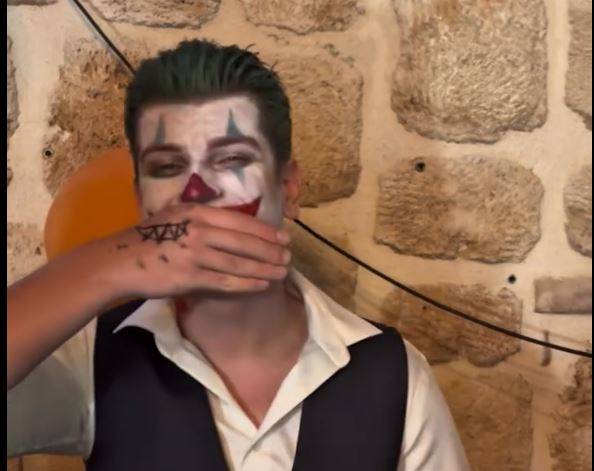 Antalya Kaleiçi’nde gençlerden sürpriz festival! Ne protokol vardı ne bütçe, sadece eğlence