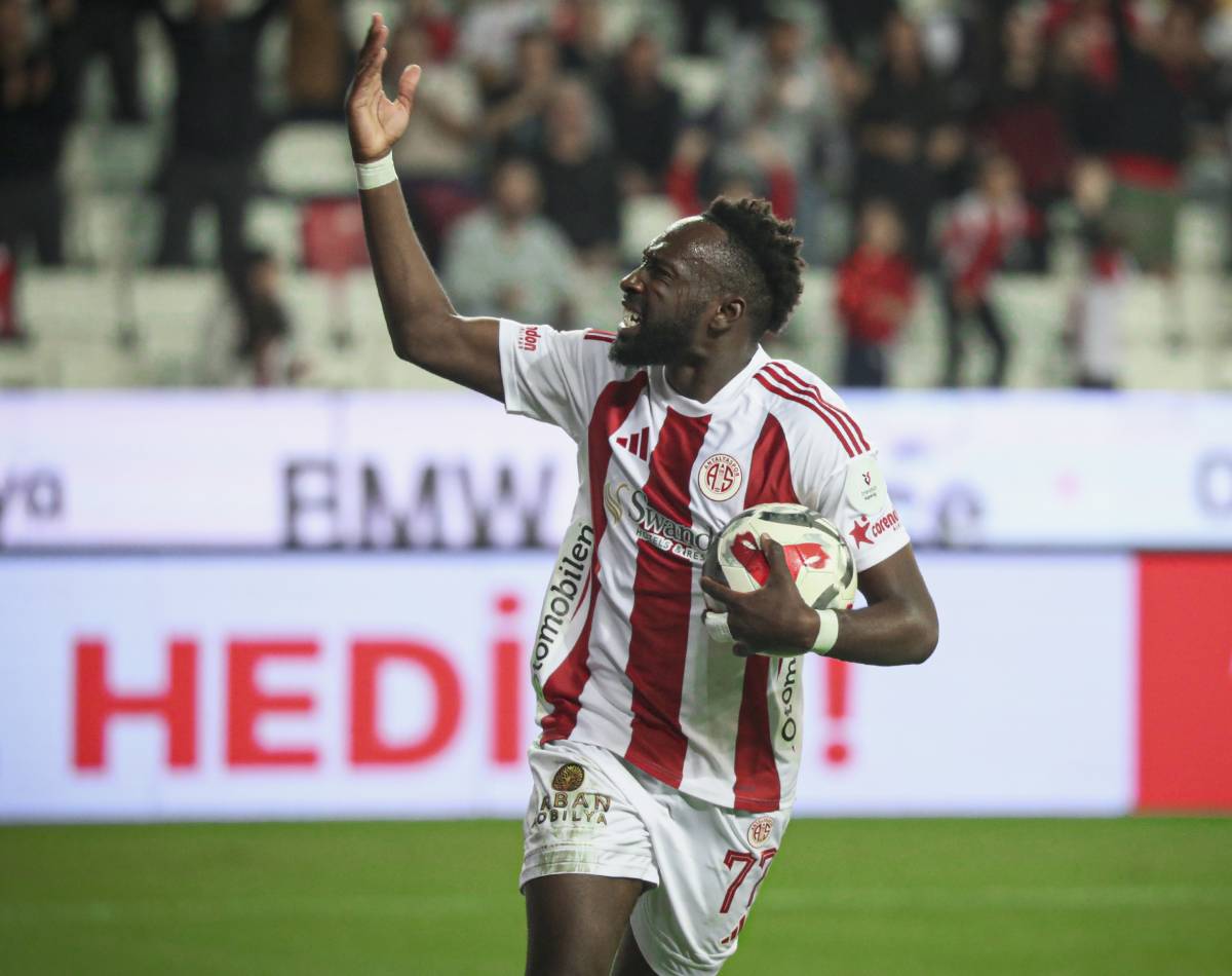 Antalyaspor evinde yenilmeye devam ediyor