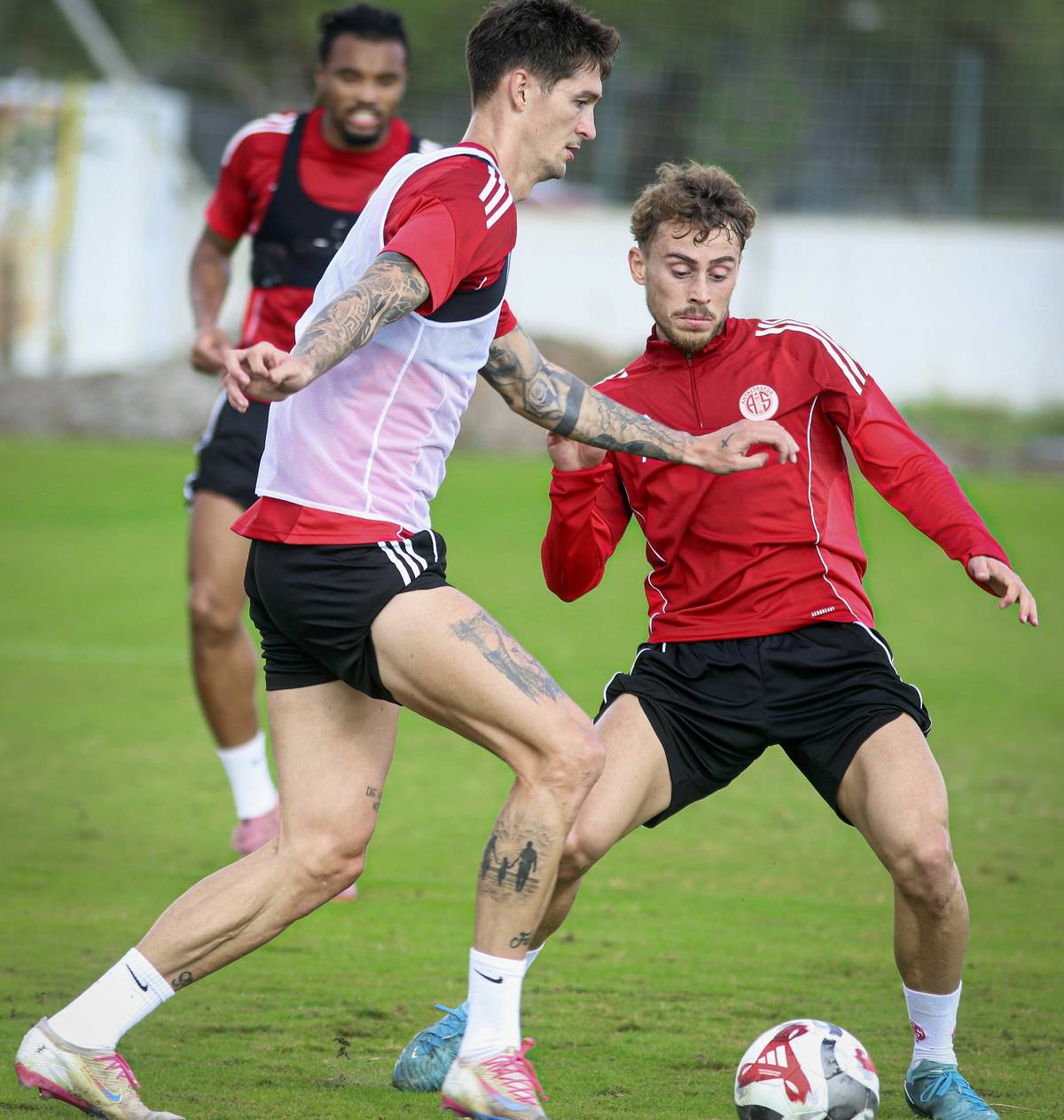 Antalyaspor, Göztepe karşısında iç saha kabusunu bitirmek istiyor